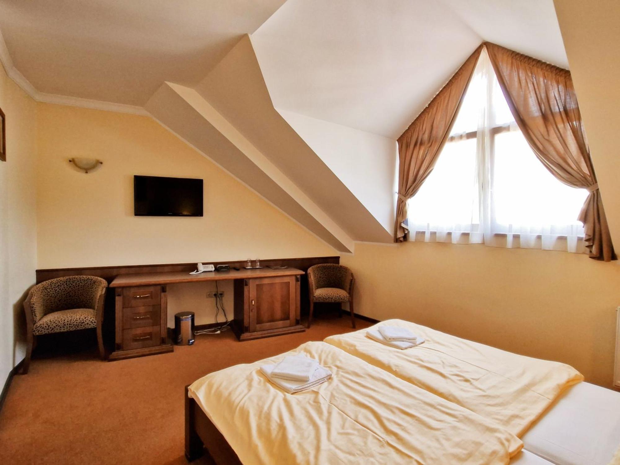 Готель Country Saloon Bela Номер фото