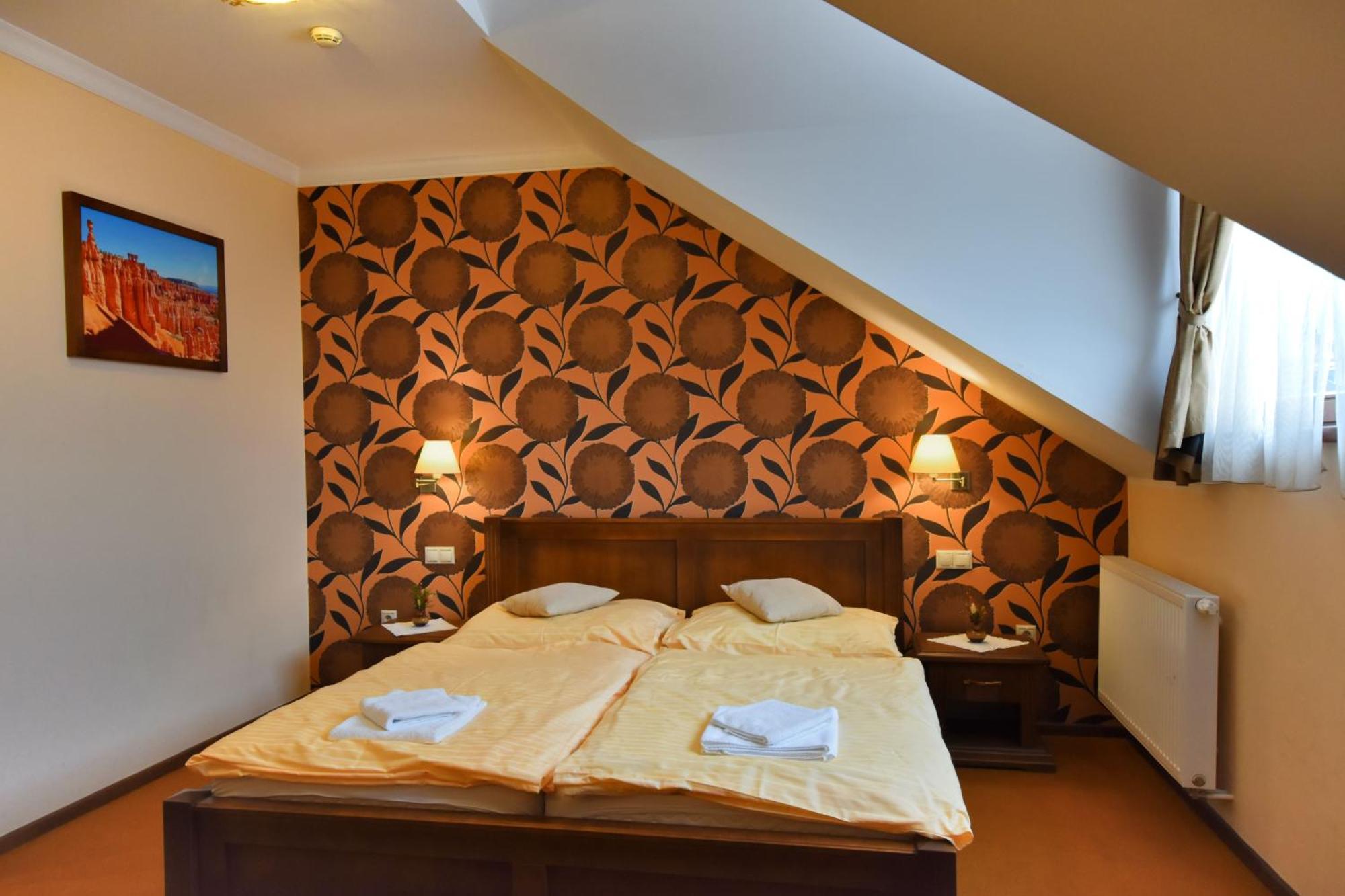 Готель Country Saloon Bela Номер фото