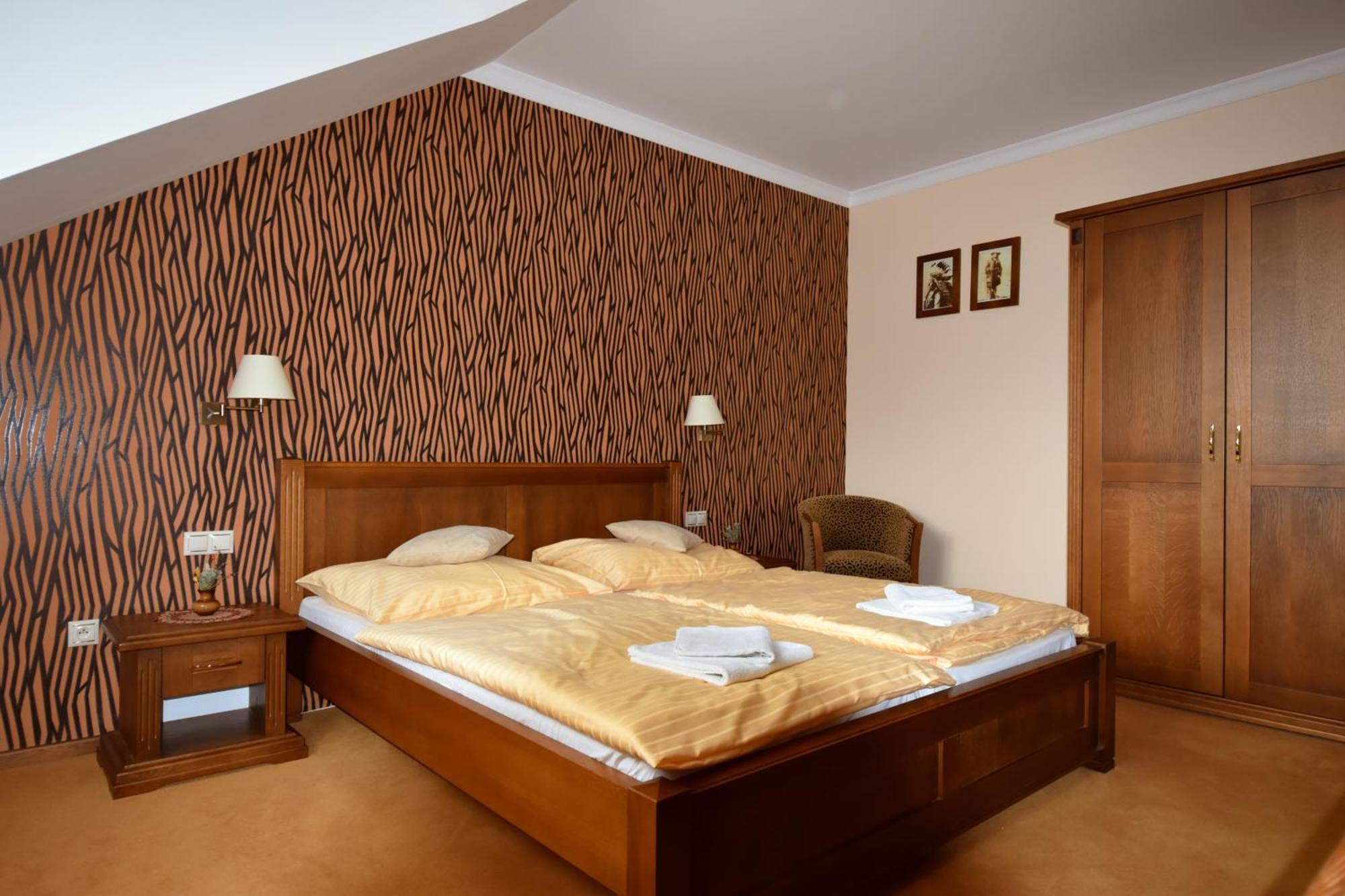 Готель Country Saloon Bela Номер фото